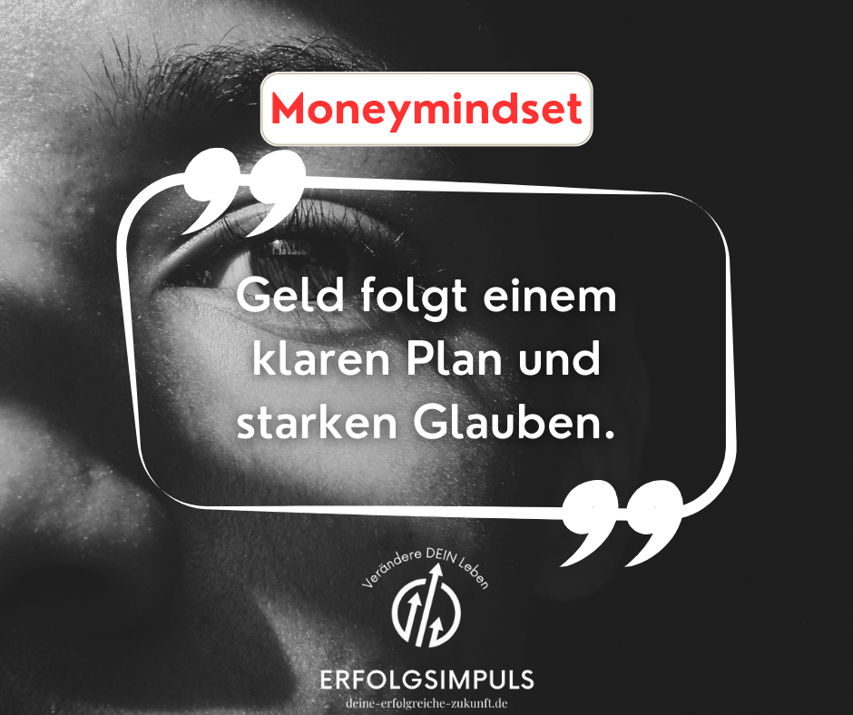 Ein Notizbuch mit einem Finanzplan, ein Stift, und ein Stapel Geldscheine, die symbolisch den Zusammenhang zwischen einem klaren Plan und finanziellem Erfolg darstellen.